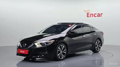 Nissan Maxima
