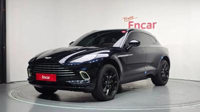 Astonmartin DBX