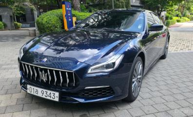 Maserati Quattroporte
