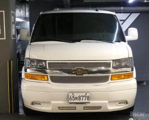 Chevrolet Express Van