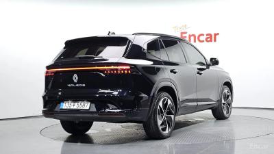 Renault-KoreaSamsung Grand Koleos