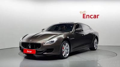 Maserati Quattroporte