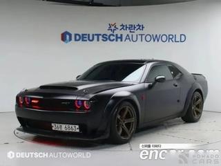 Dodge challenger