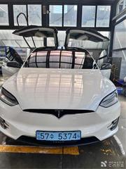 Tesla model-x