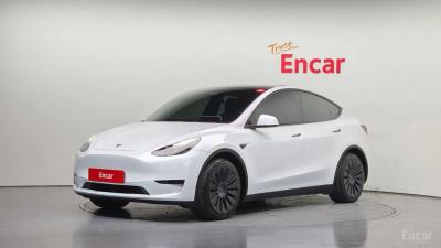 Tesla model-y