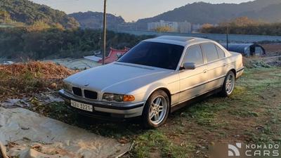 BMW 7-series