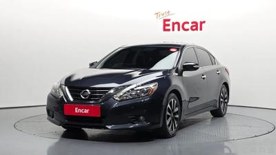 Nissan altima