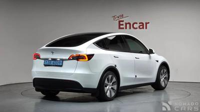 Tesla model-y