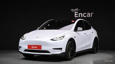 Tesla model-y