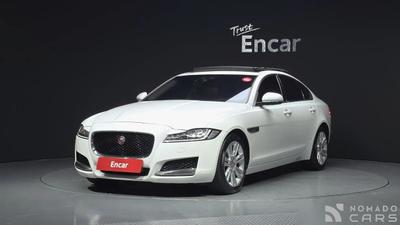 Jaguar xf
