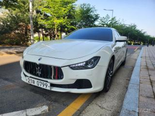Maserati ghibli