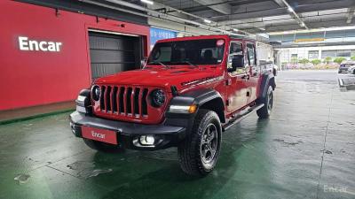 Jeep gladiator
