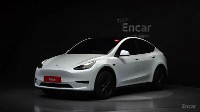 Tesla model-y