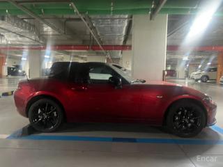 Mazda MX-5 Miata