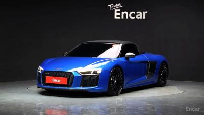 Audi R8