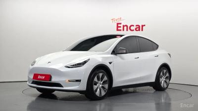 Tesla model-y