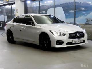 Infiniti Q50