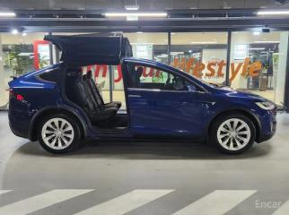 Tesla model-x