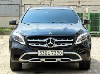 Mercedes-Benz GLA-Class