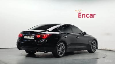 Infiniti Q50