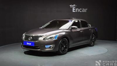 Nissan altima