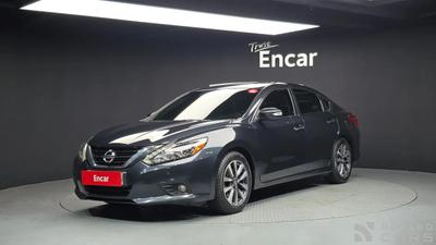 Nissan altima