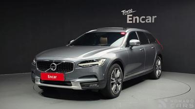 Volvo V90