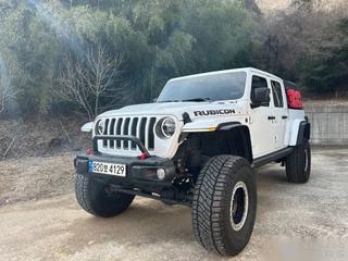 Jeep gladiator