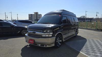 Chevrolet Express Van