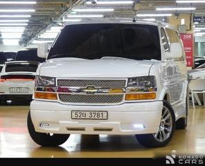 Chevrolet Express Van