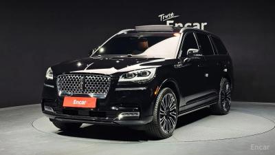 Lincoln Aviator