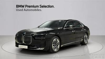 BMW 7-series