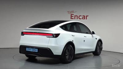 Tesla model-y