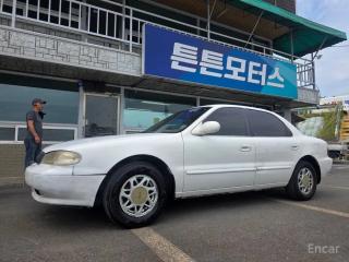 Kia Credos
