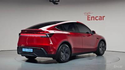 Tesla model-y