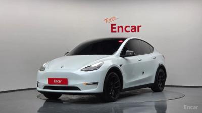 Tesla model-y