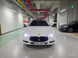 Maserati Quattroporte