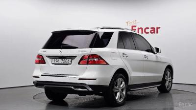Mercedes-Benz M-class
