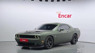 Dodge challenger