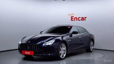 Maserati Quattroporte