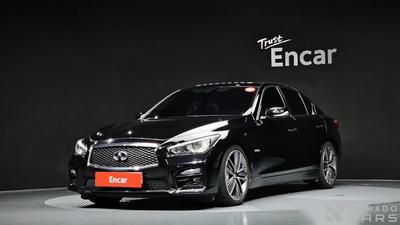 Infiniti Q50
