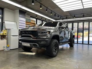 Dodge Ram Pick Up
