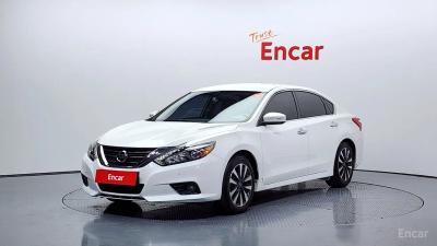 Nissan altima