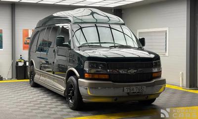 Chevrolet Express Van