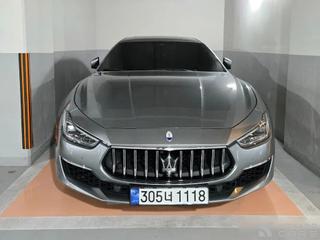 Maserati ghibli