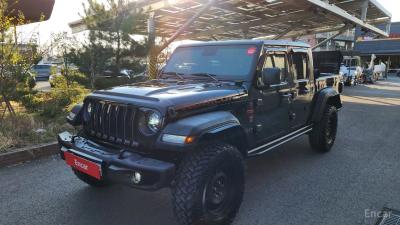 Jeep gladiator