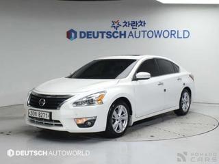 Nissan altima
