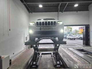 Jeep cherokee