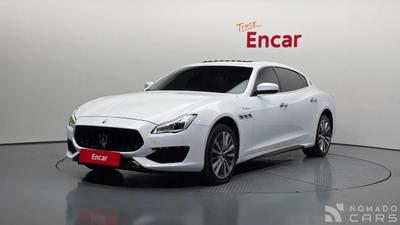 Maserati Quattroporte