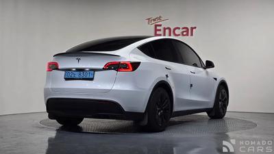 Tesla model-y